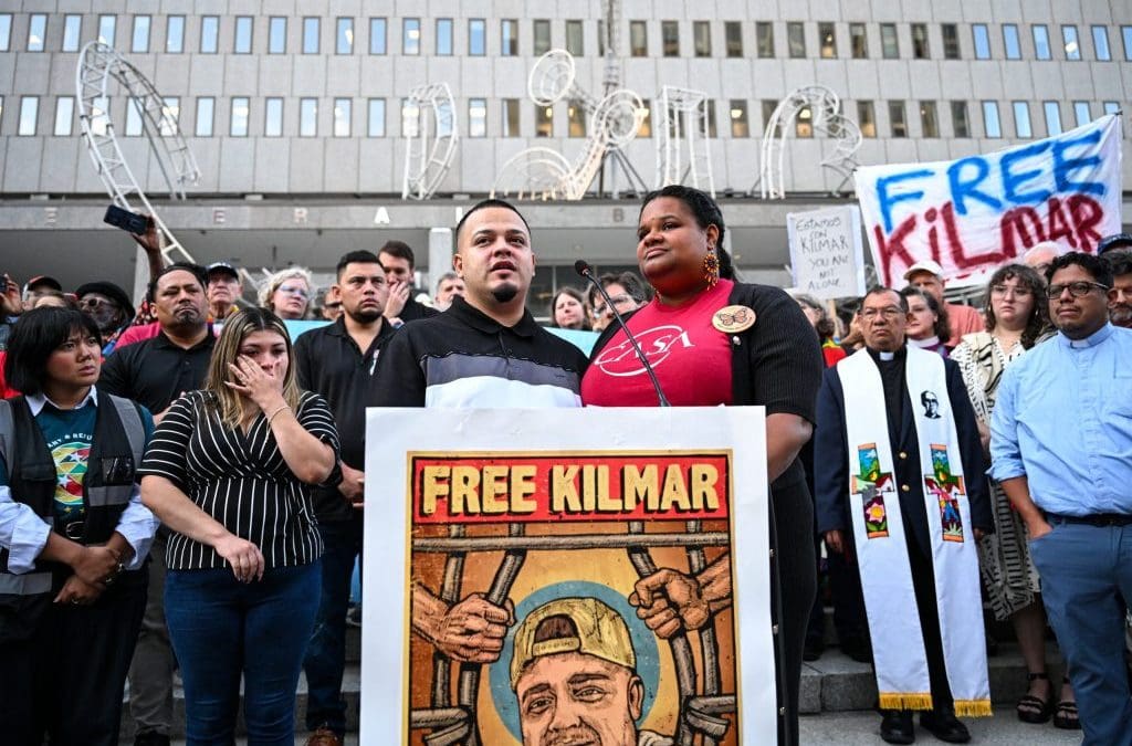 ‘A forceful stand for our constitution’: judge orders release of Kilmar Ábrego García