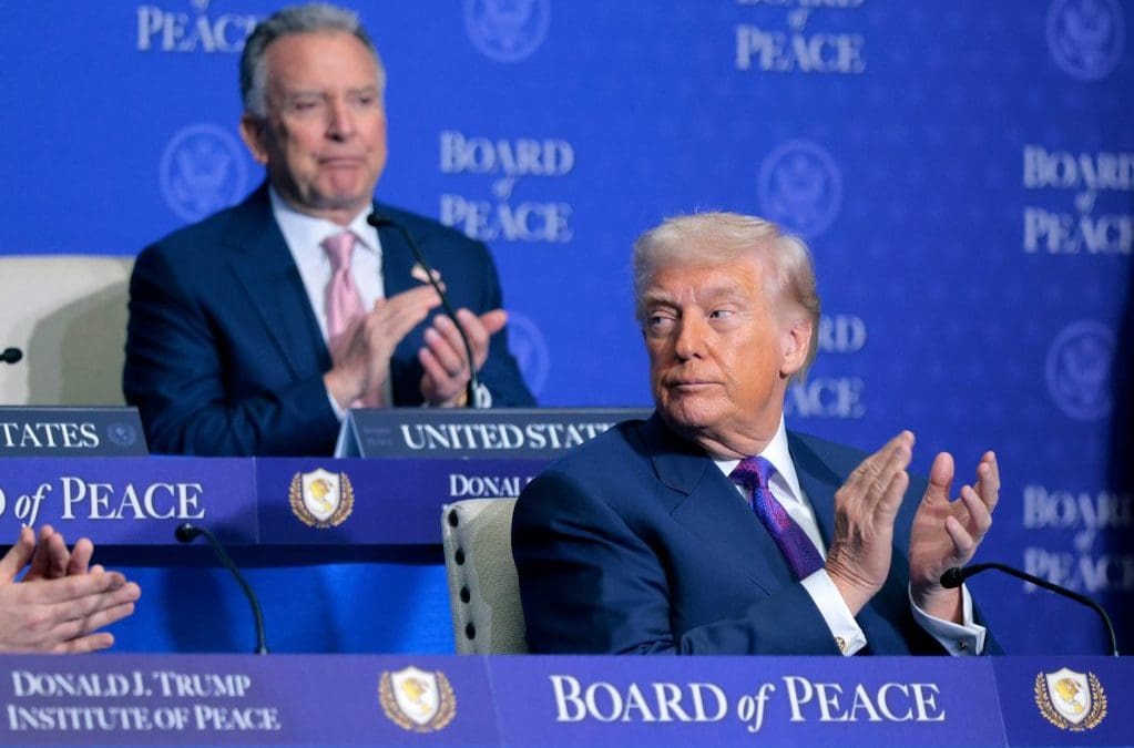 US builds up air power reminiscent of Iraq invasion as Trump mulls Iran attacks