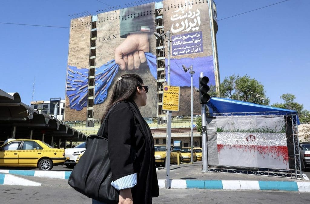 Iran reopens Strait of Hormuz after Israel-Lebanon truce as Trump continues blockade
