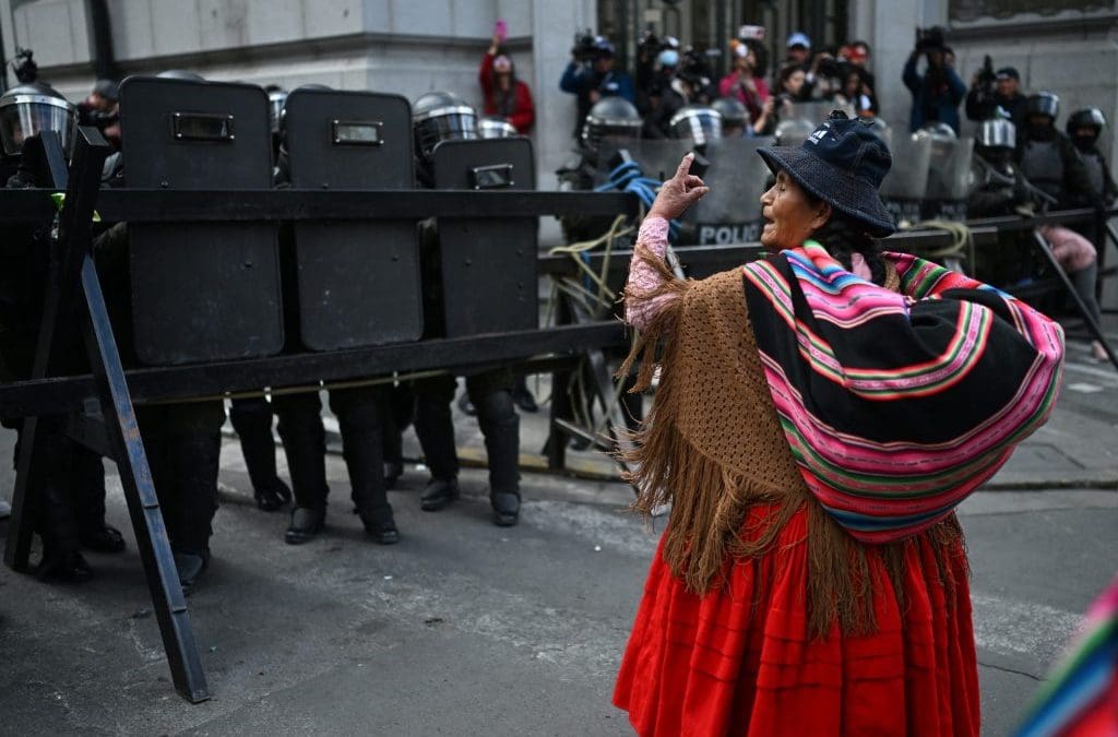 Workers, students, and indigenous movements shut down Bolivia in popular rebellion